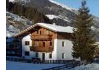 Austria Privát Neustift im Stubaital, Exteriorul